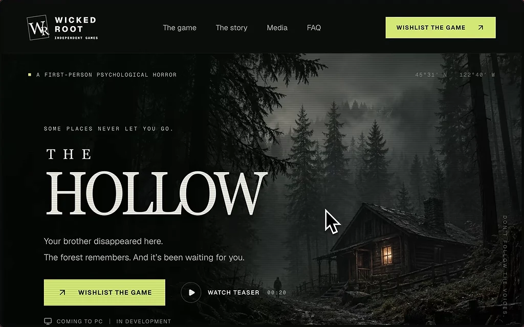아스트라가 만든 공포 게임 소개 페이지 THE HOLLOW. 안개 낀 숲속 오두막 사진 같은 그림 위에 제목과 위시리스트 버튼이 있다